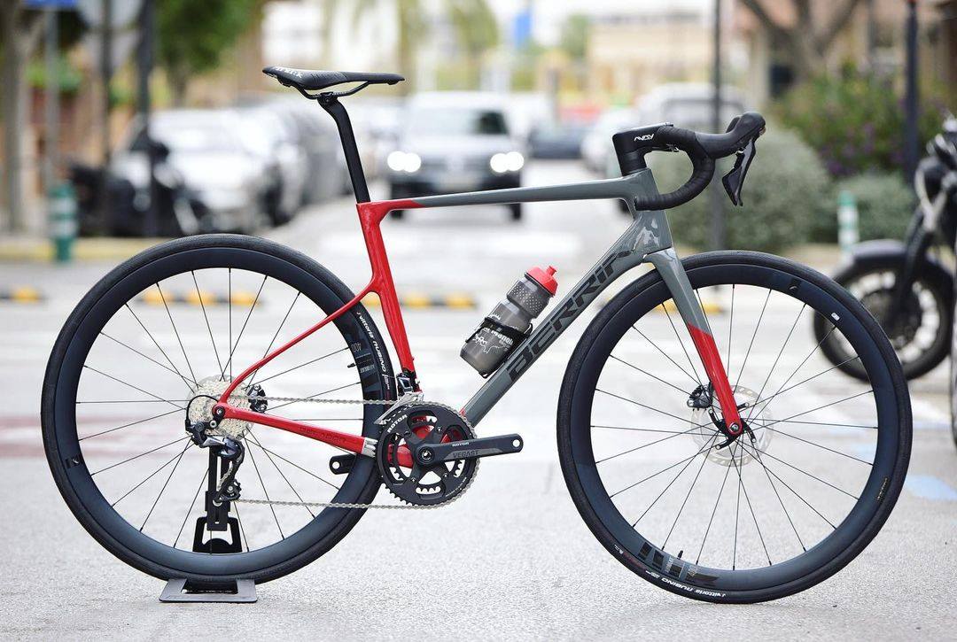 Wielersport LiersenRacefietsen • Wielersport Liersen